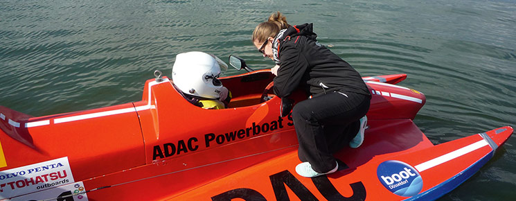 motorboot kaufen adac