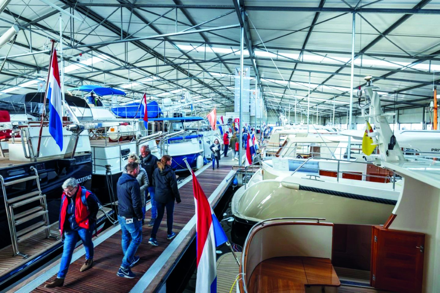 motorboot beurs sneek